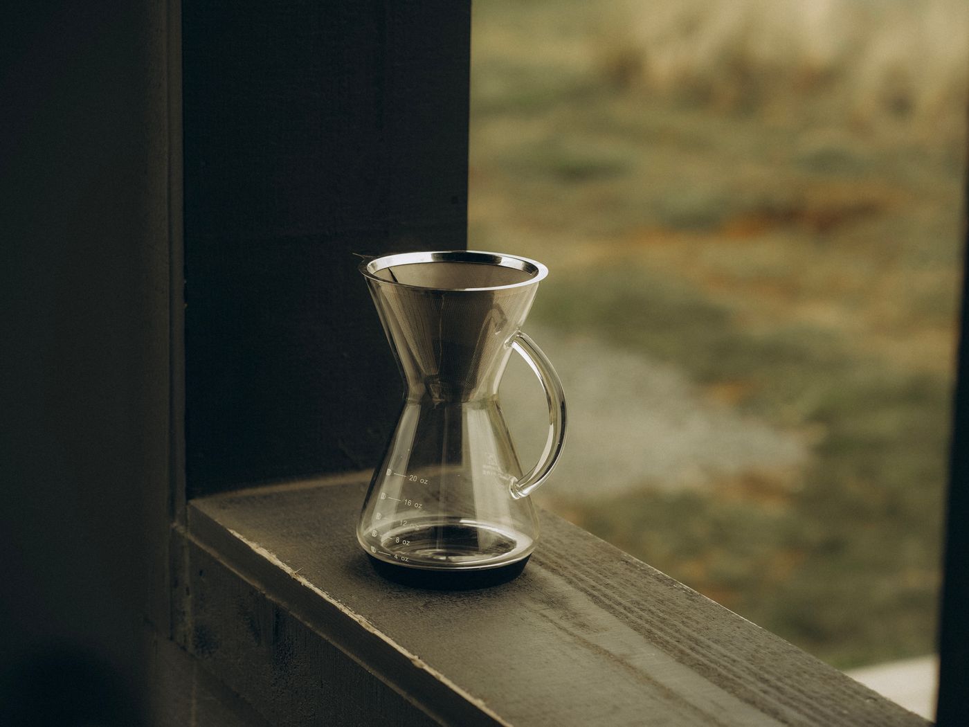 Minimal coffee grinder and brewing tools